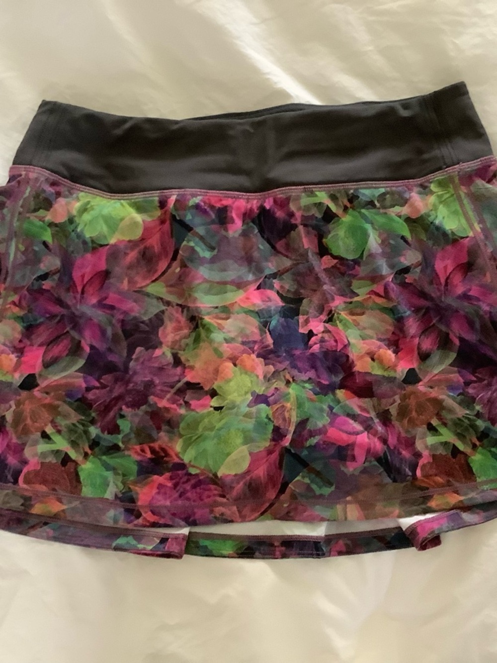 Lululemon Floral Multicolor Tennis Skirt size 6